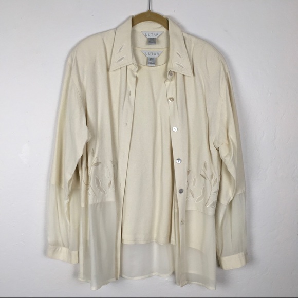 Lutar Off White Blouse w/ Inner Top - Picture 3 of 4